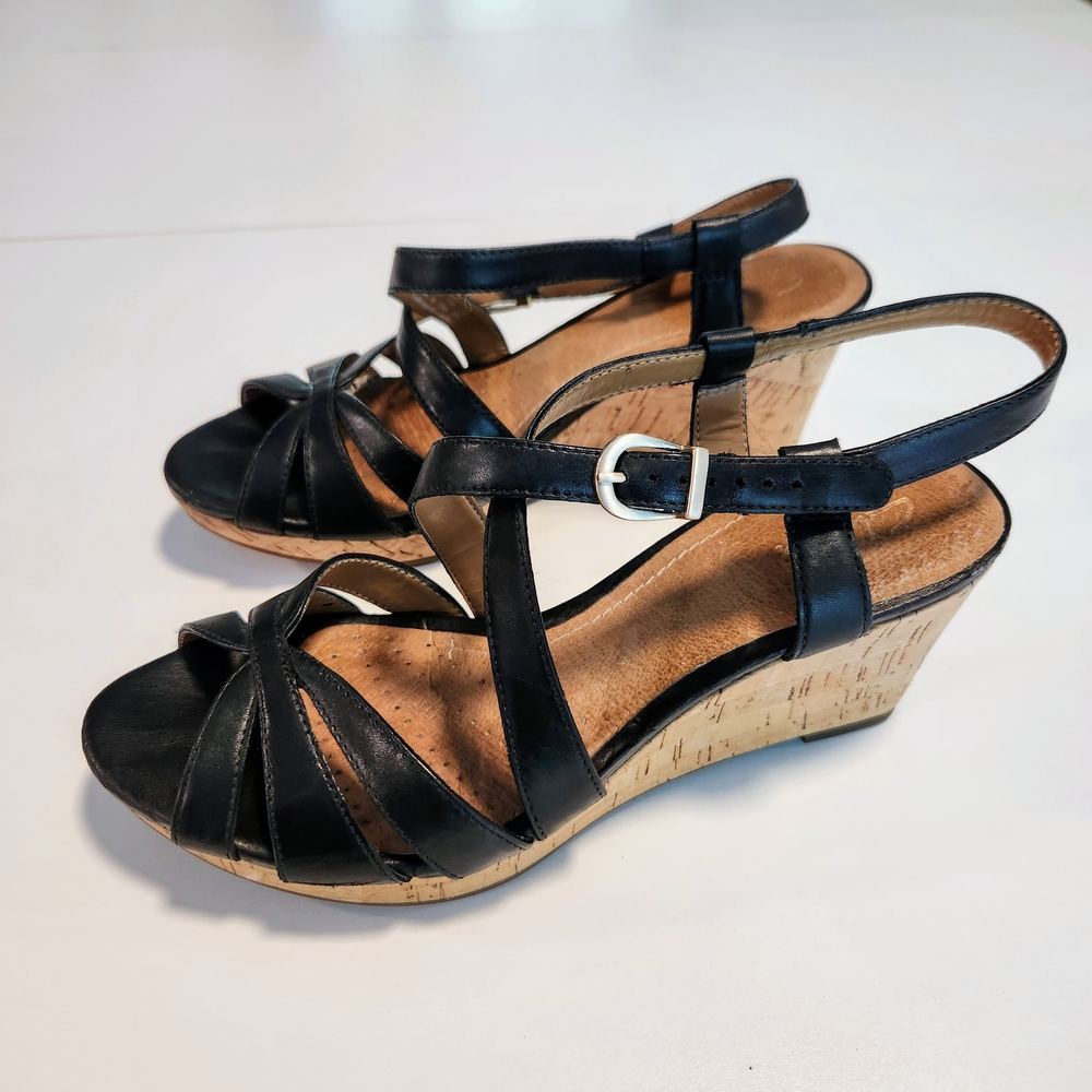 Clarks Black and Tan Wedge Sandals with Strappy Design